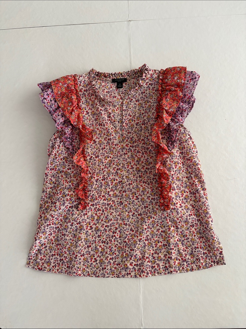 Ann Taylor Floral Ruffle Sleeve Top Coral, Lavender, Yellow, White Multi, XSP